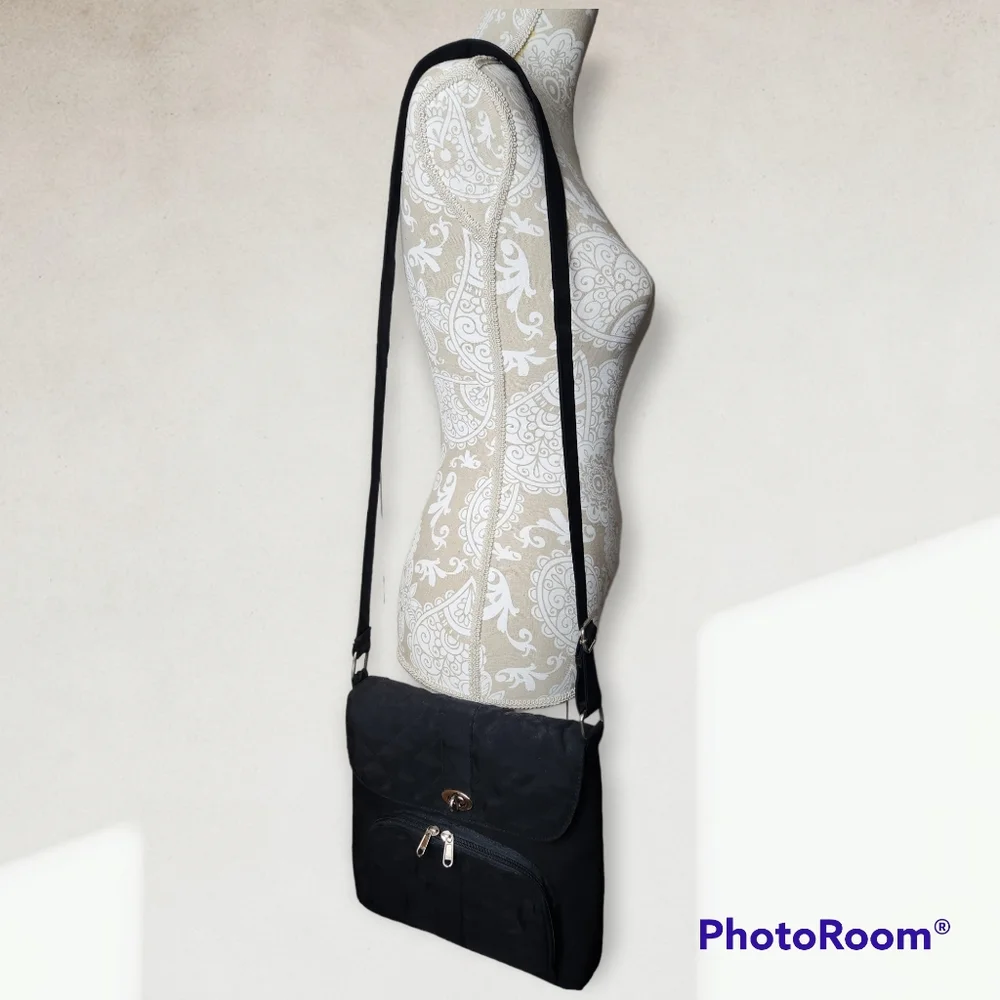 Gold Coast Black Quilted Crossbody Bag